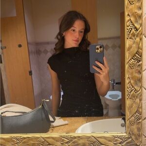 Meet your Posher, Haylee
